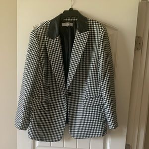 Tahari Houndstooth Blazer